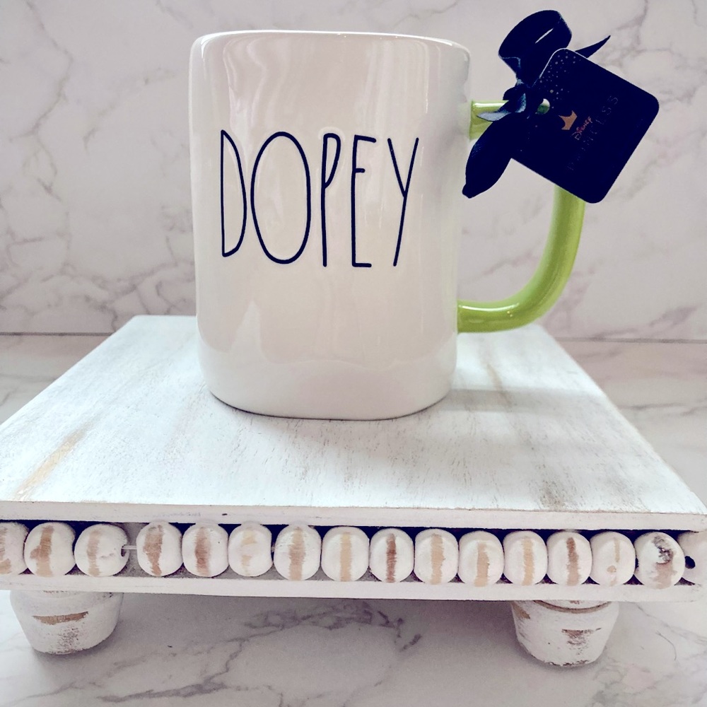 NEW Rae Dunn Disney “DOPEY” Mug